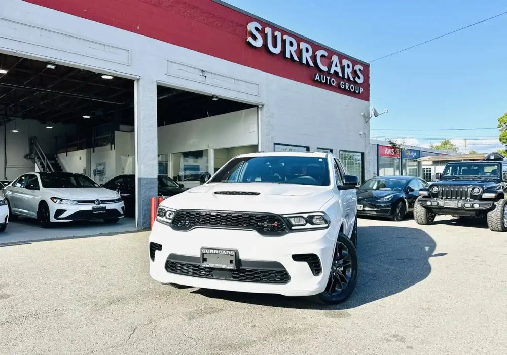 What Things to Check in a Carfax Report Before Buying a Car in Canada?